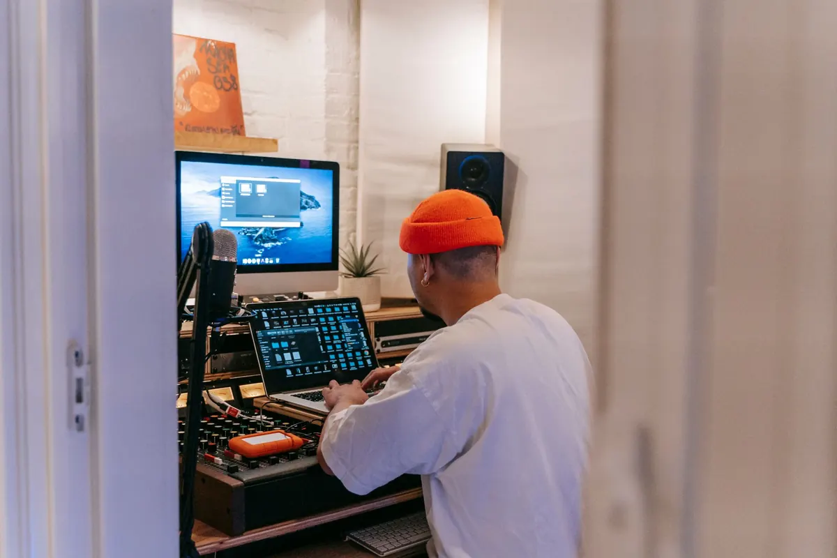 Beat Making for Beginners: Your First 8-Bar Loop in Any DAW